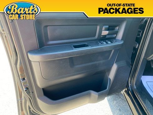 Used 2016 RAM 1500 Express AWD/4WD image 23