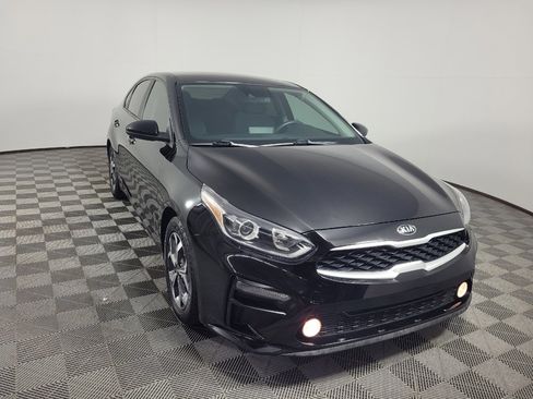 Used 2021 Kia Forte LXS FWD image 13