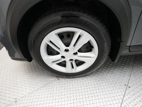 Used 2022 Nissan Kicks S image 26