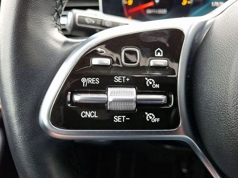 Used 2023 Mercedes-Benz GLS 450 4MATIC image 22