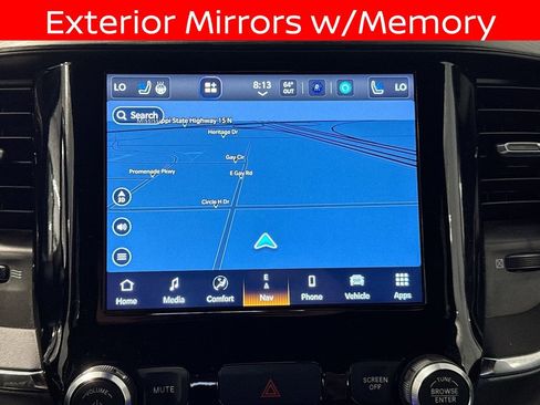 Used 2024 RAM 1500 Laramie image 13