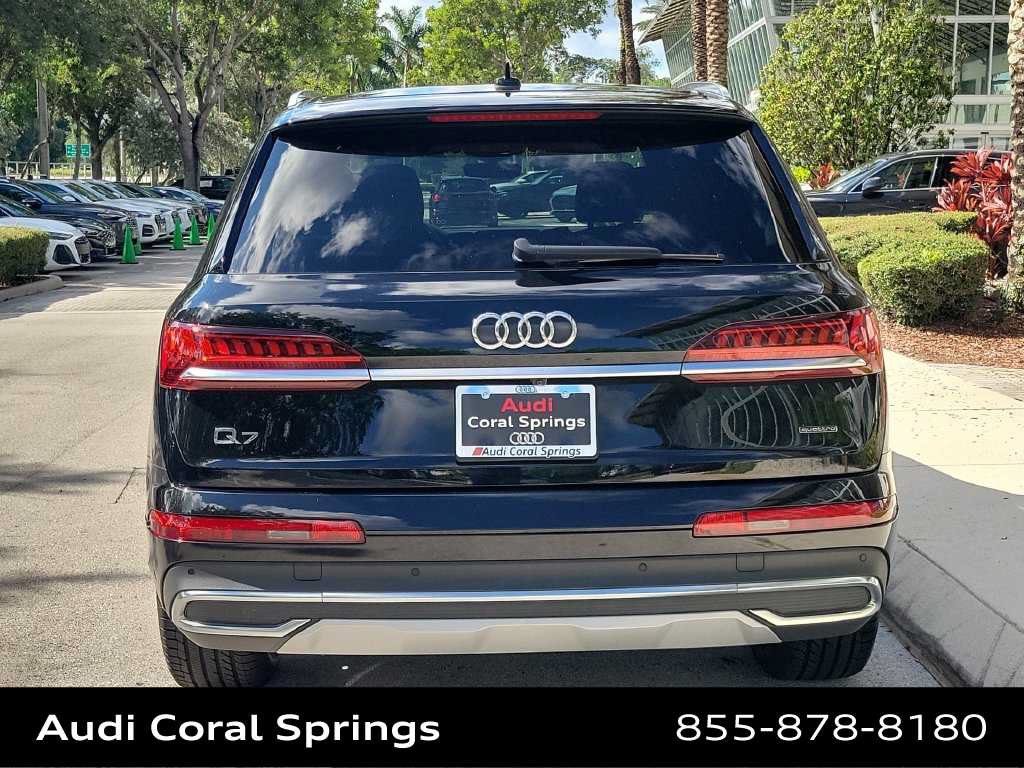 Certified 2023 Audi Q7 2.0T Premium Plus w/ Premium Plus Package AWD/4WD image 13