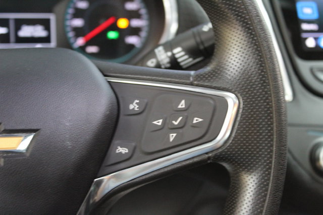 Used 2019 Chevrolet Malibu LT w/ LT True North Edition FWD image 17