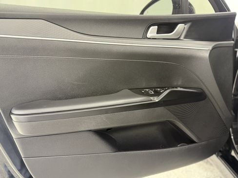 Used 2021 Kia K5 GT-Line image 11