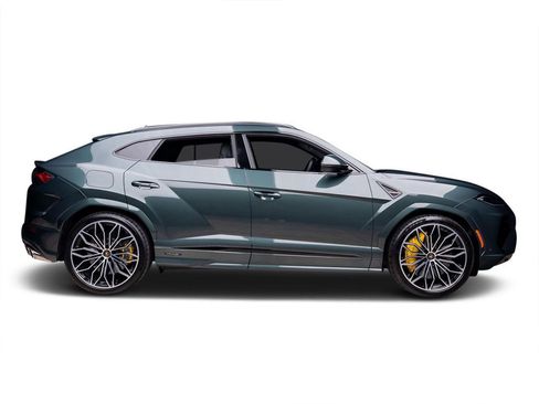 Used 2025 Lamborghini Urus SE image 5