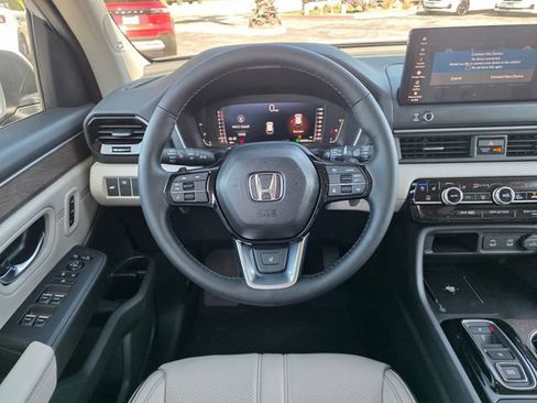 New 2026 Honda Pilot Elite image 19