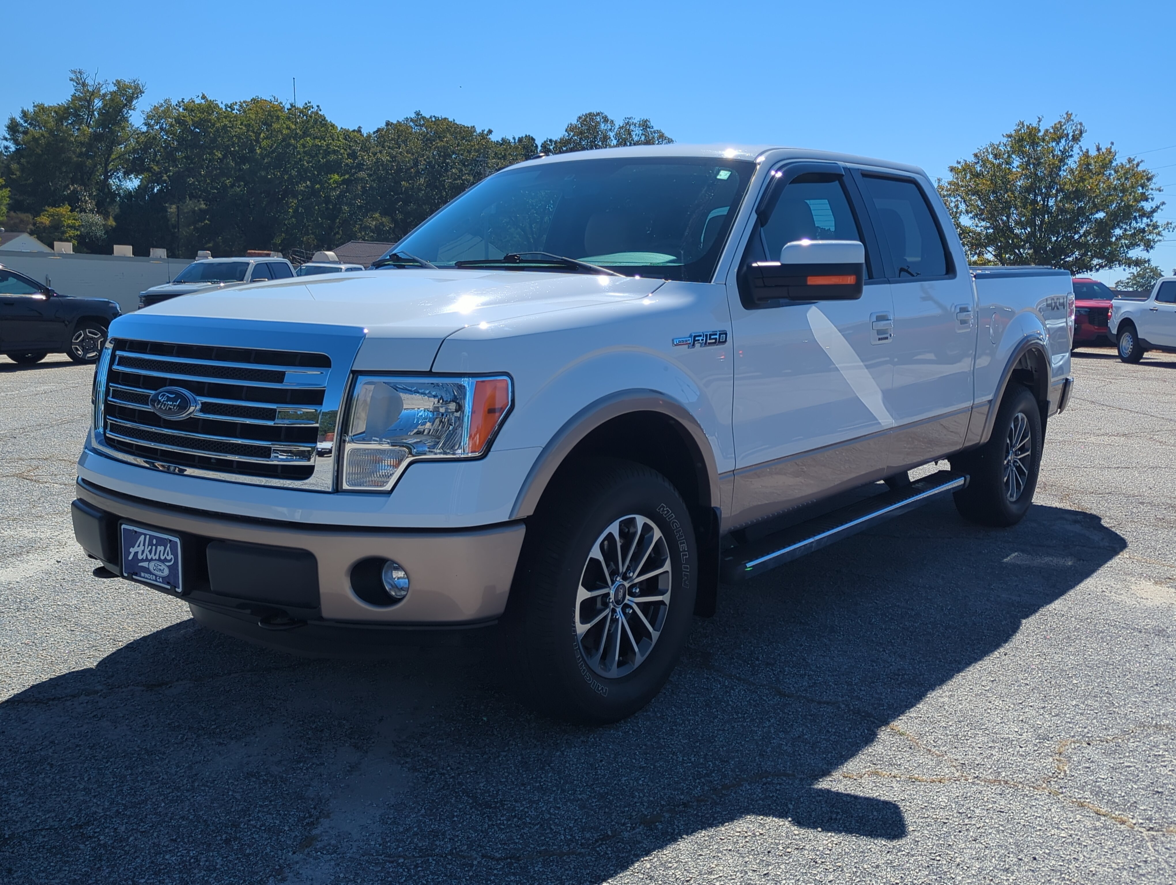 Used 2013 Ford F150 Lariat w/ Mid Equipment Group AWD/4WD image 6