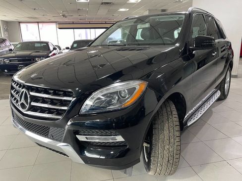 Used 2015 Mercedes-Benz ML 350 4MATIC image 3