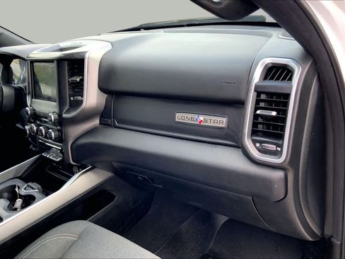 Used 2019 RAM 1500 Big Horn AWD/4WD image 18