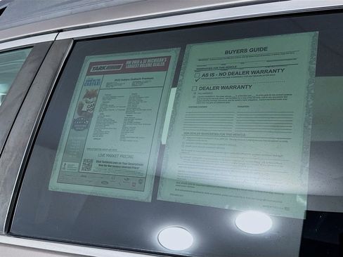 Used 2022 Subaru Outback Premium image 13