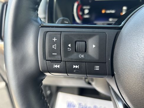 Used 2022 Nissan Pathfinder Platinum w/ Cargo Package AWD/4WD image 26