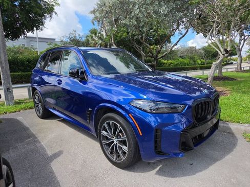 Used 2024 BMW X5 M60i AWD/4WD image 2