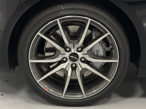 New 2026 Genesis G70 2.5T Prestige image 7