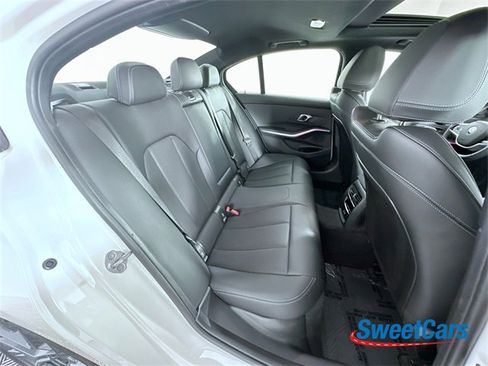 Used 2025 BMW 330i xDrive Sedan image 14