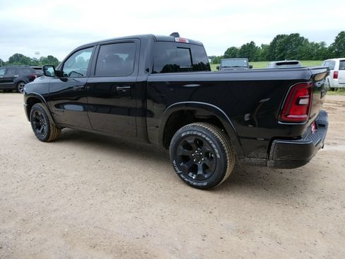 New 2026 RAM 1500 Big Horn w/ Night Edition AWD/4WD image 7