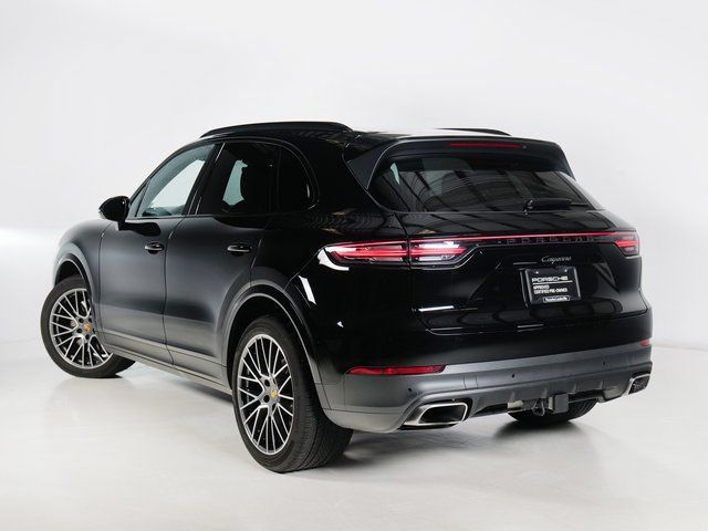 Certified 2023 Porsche Cayenne AWD/4WD image 3