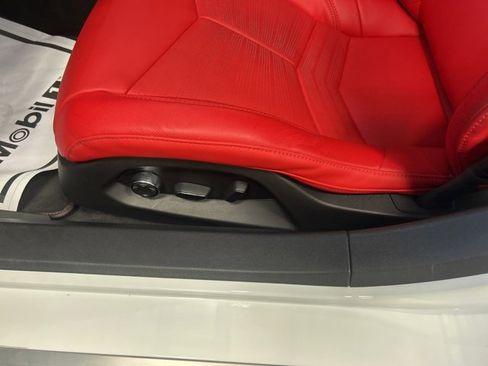 Used 2023 Chevrolet Corvette Stingray Premium Cpe w/ Z51 Performance Package image 12