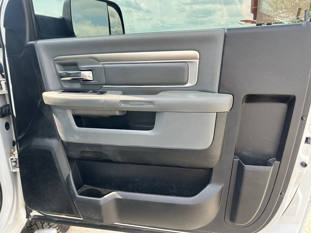 Used 2015 RAM 3500 Tradesman w/ Power & Remote Entry Group AWD/4WD image 12