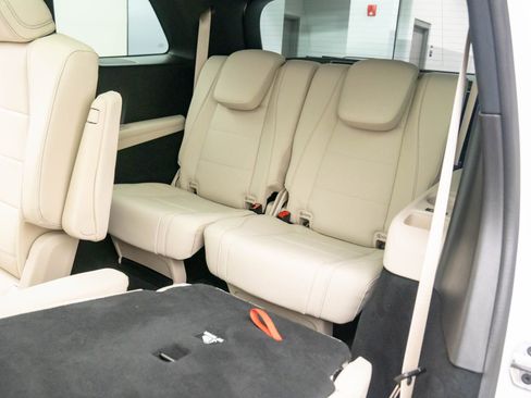 New 2025 Mercedes-Benz GLS 450 GLS 450 image 21