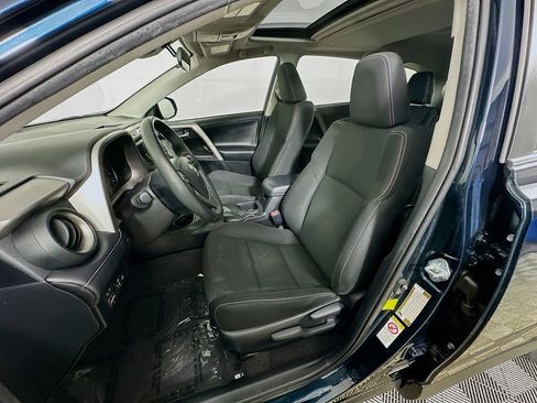 Used 2018 Toyota RAV4 XLE image 23