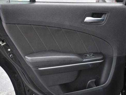 Used 2023 Dodge Charger SXT image 11