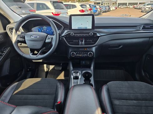 Used 2022 Ford Escape SEL w/ SEL Stealth AWD Package image 5