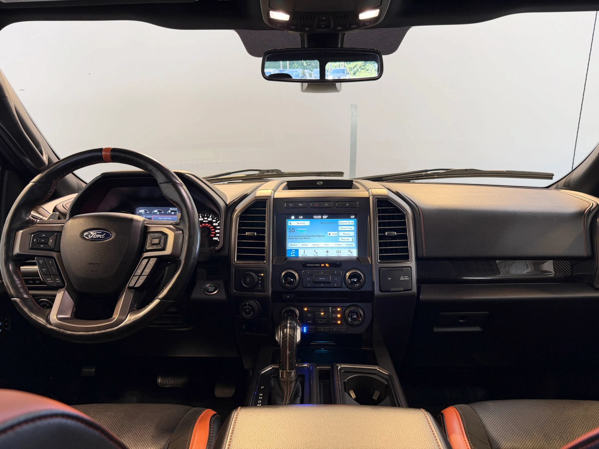 Used 2018 Ford F150 Raptor w/ Equipment Group 802A Luxury AWD/4WD image 19