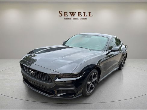 Used 2024 Ford Mustang EcoBoost image 1