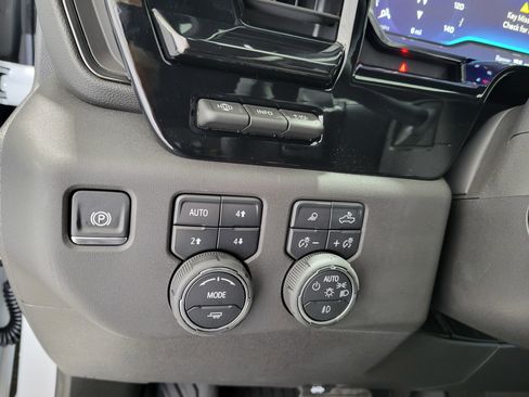 New 2025 Chevrolet Silverado 1500 ZR2 w/ ZR2 Bison Edition image 33