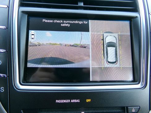 Used 2016 Lincoln MKX Reserve w/ Equipment Group 102A AWD/4WD image 24