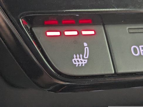 Certified 2025 Audi A3 2.0T Premium Plus w/ Premium Plus Package image 20