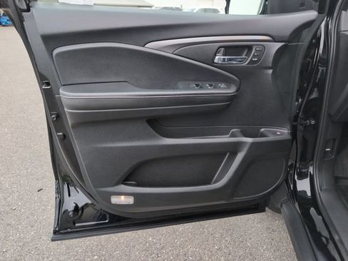 Used 2021 Honda Ridgeline RTL-E image 17