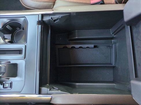 Used 2025 Ford F150 King Ranch w/ FX4 Off-Road Package image 15