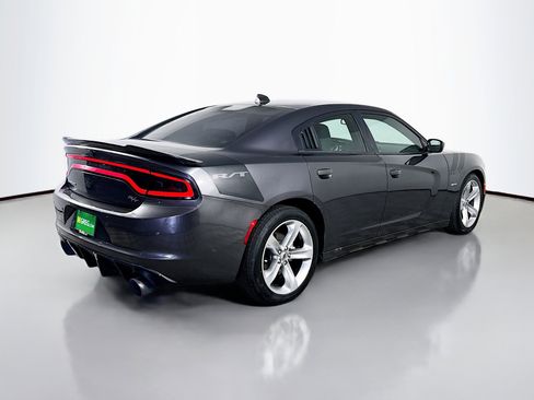 Used 2018 Dodge Charger R/T image 10