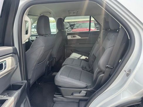 Used 2026 Ford Explorer Active image 24