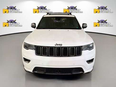 Used 2021 Jeep Grand Cherokee Limited AWD/4WD image 2