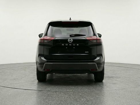 Used 2025 Nissan Rogue SV AWD/4WD image 7
