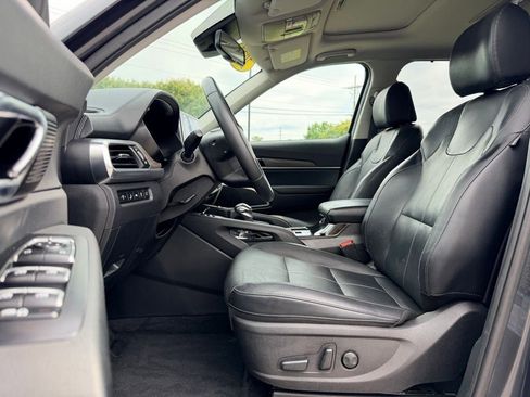 Used 2022 Kia Telluride EX w/ EX Premium Package FWD image 21