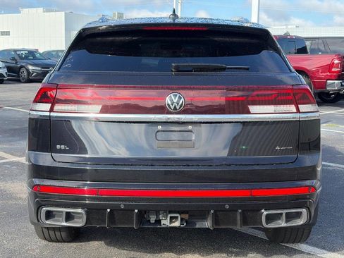 Used 2025 Volkswagen Atlas Cross Sport SEL Premium R-Line AWD/4WD image 3