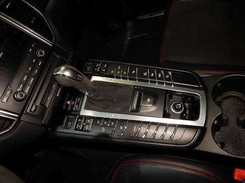 Used 2017 Porsche Macan GTS image 20