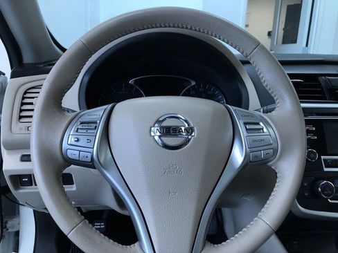 Used 2017 Nissan Altima 2.5 SV w/ Convenience Package FWD image 25