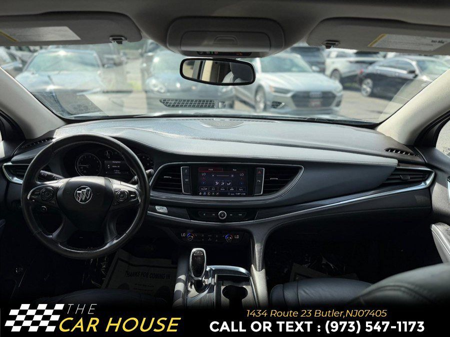 Used 2021 Buick Enclave Essence w/ Sound and Sites Package AWD/4WD image 25