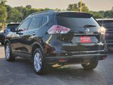 Used 2016 Nissan Rogue SV image 5
