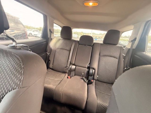 Used 2017 Dodge Journey SE FWD image 9