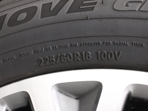 Used 2022 Ford Escape SEL w/ Technology Package FWD image 37