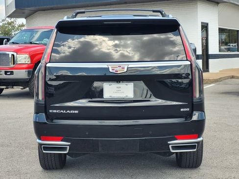 Used 2022 Cadillac Escalade ESV Luxury AWD/4WD image 6