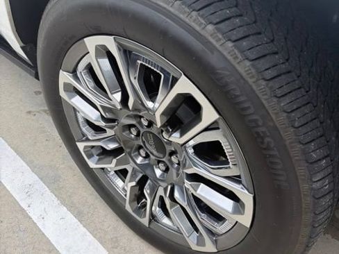 Used 2023 GMC Yukon Denali Ultimate w/ LPO, Floor Liner Package AWD/4WD image 3