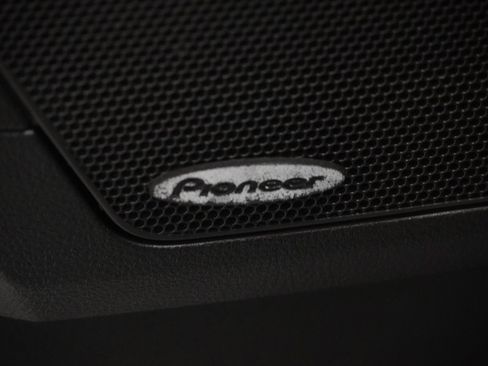 Used 2017 GMC Terrain SLE image 19