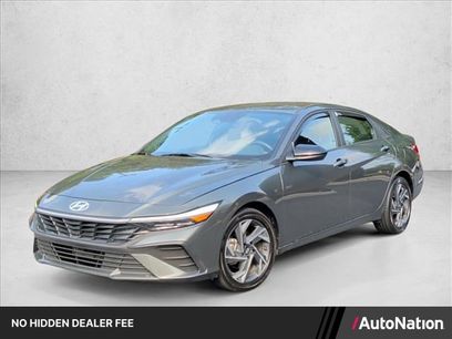 Used 2025 Hyundai Elantra SEL