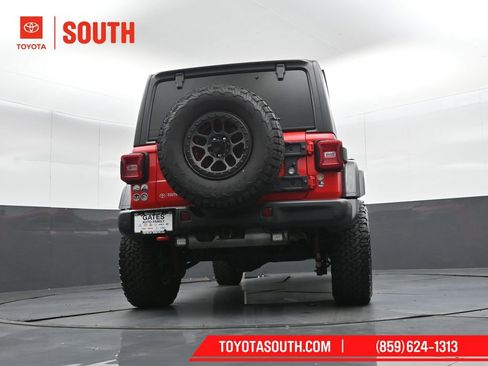 Used 2022 Jeep Wrangler Unlimited Rubicon w/ Xtreme Recon 35" Tire Package image 40